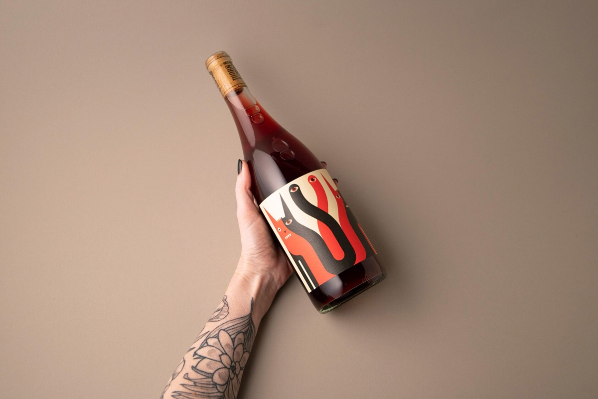truf thorn and burrow wine packaging design branding design4users