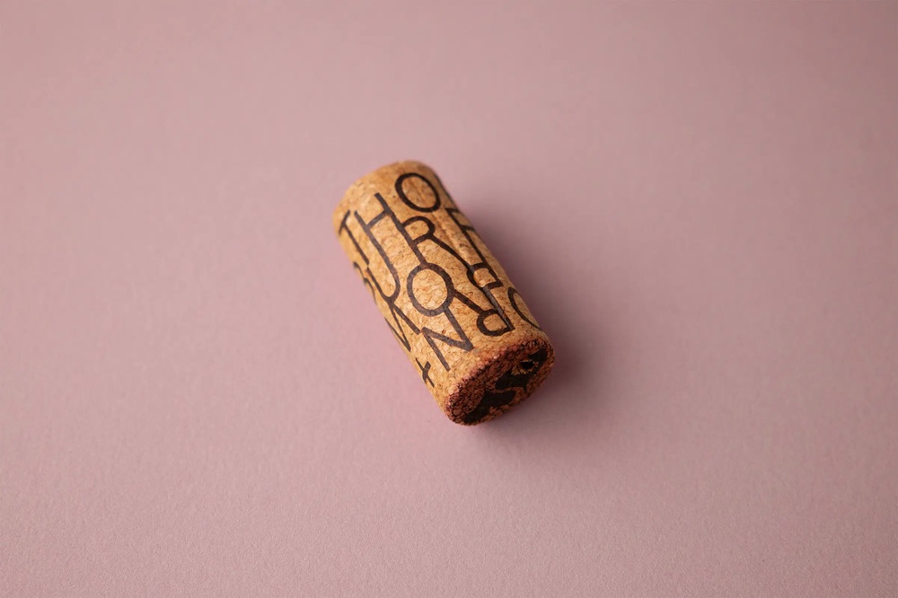 truf thorn and burrow wine packaging design branding design4users